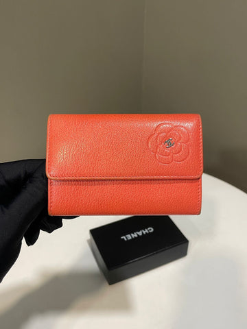 Chanel 09P Camellia Flap Cardholder Coral Grainy Calfskin