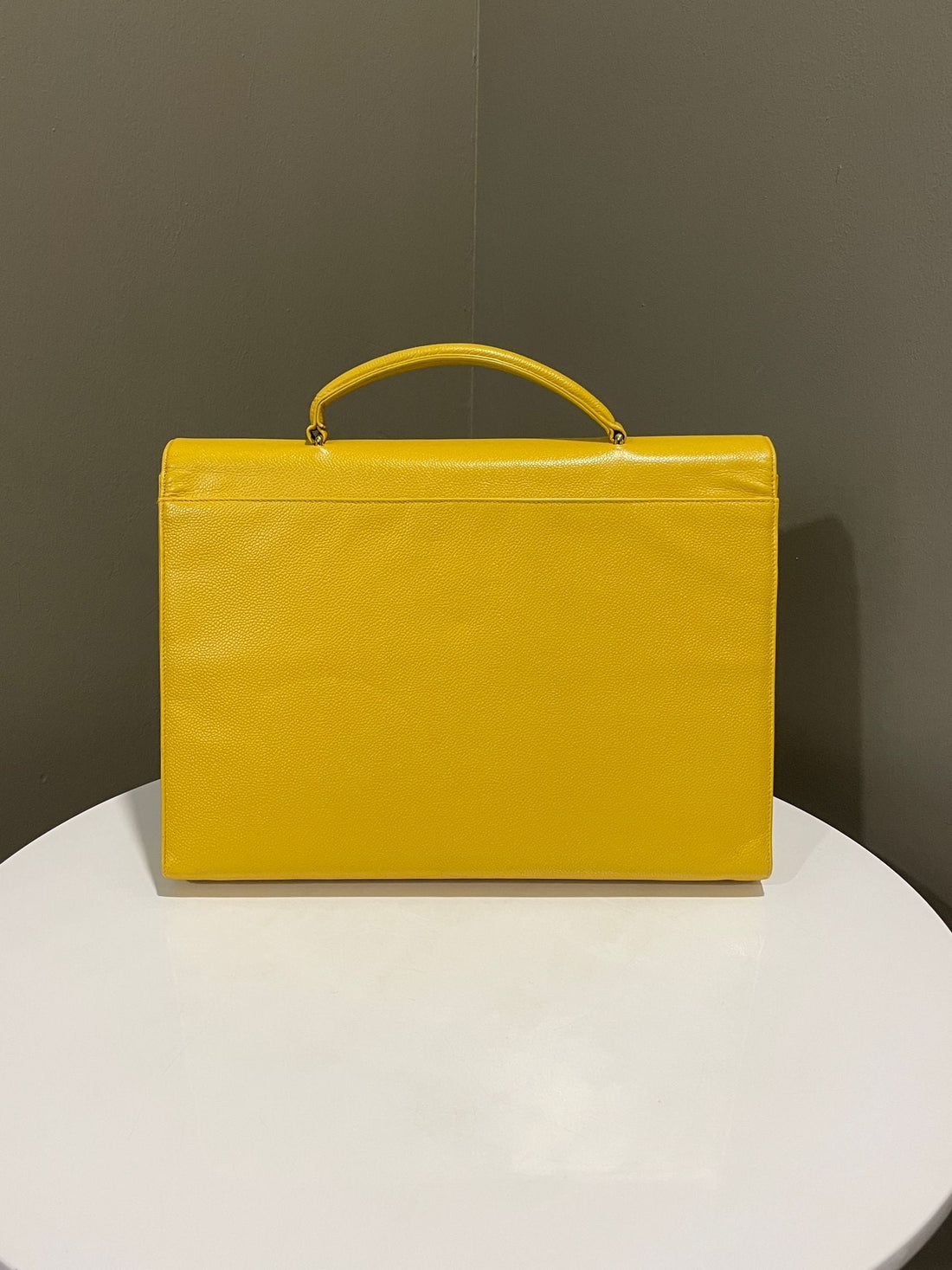 Chanel   XL CC Top Handle Jaune Caviar