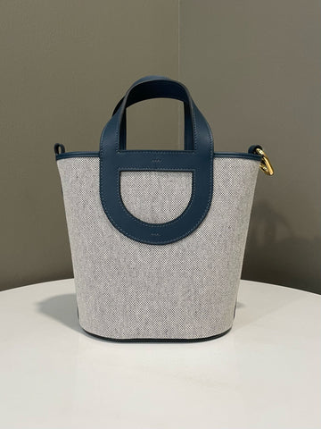 Hermes In The Loop 18 Ecru Noir / Bleu De Prusse