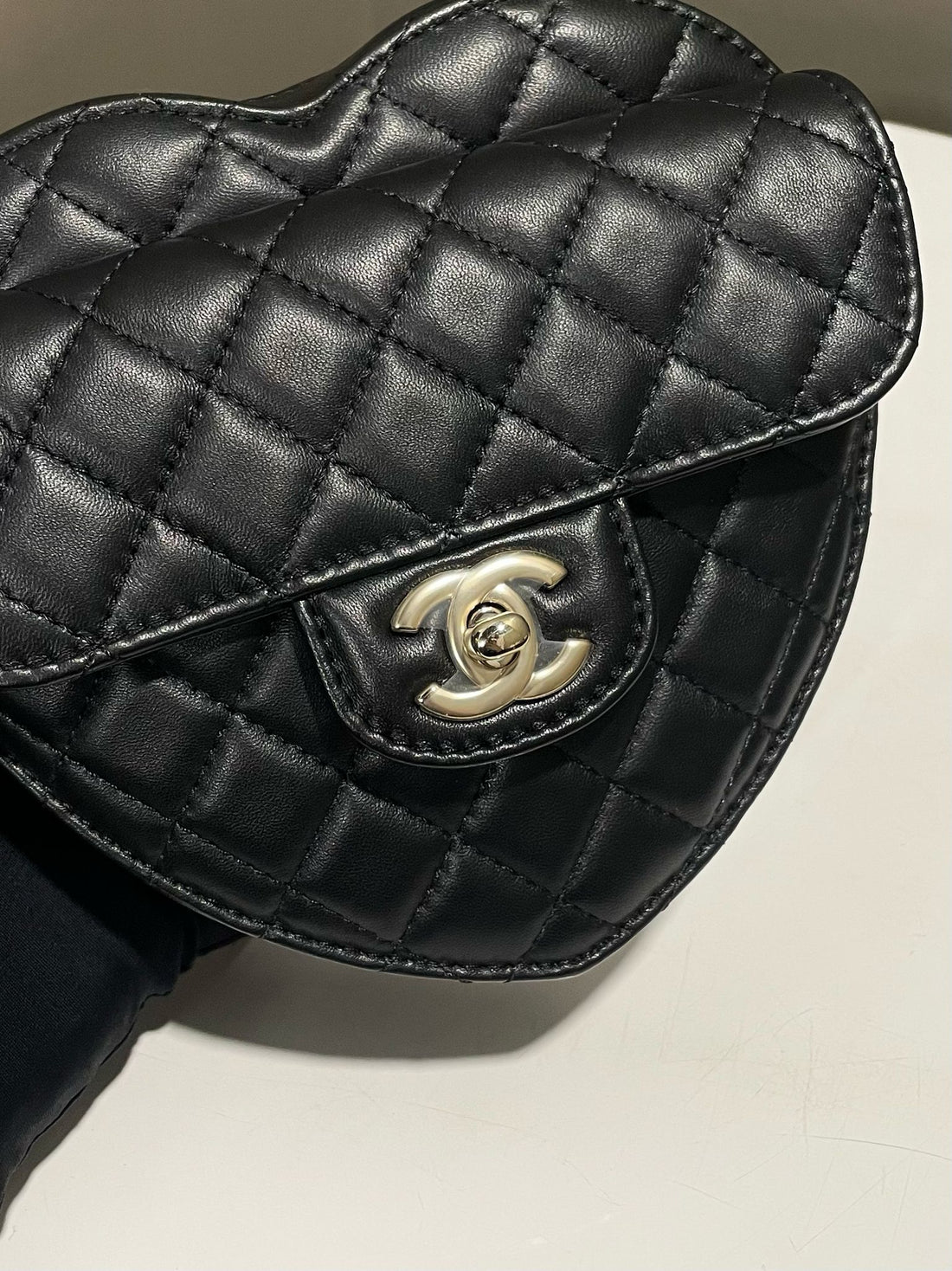 Chanel 22S Heart Bag Black Lambskin