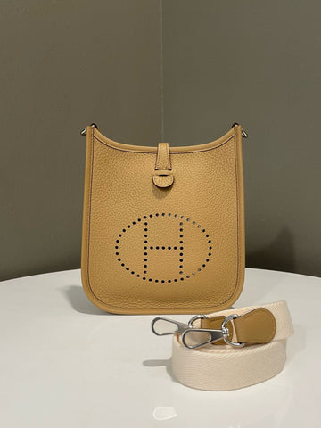 Hermes Mini Evelyn Biscuit / Nata