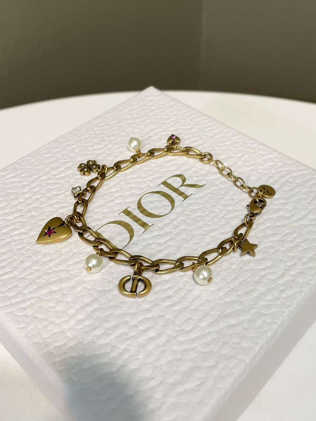 Dior Lucky Charm Bracelet Pearl / Clover / Heart