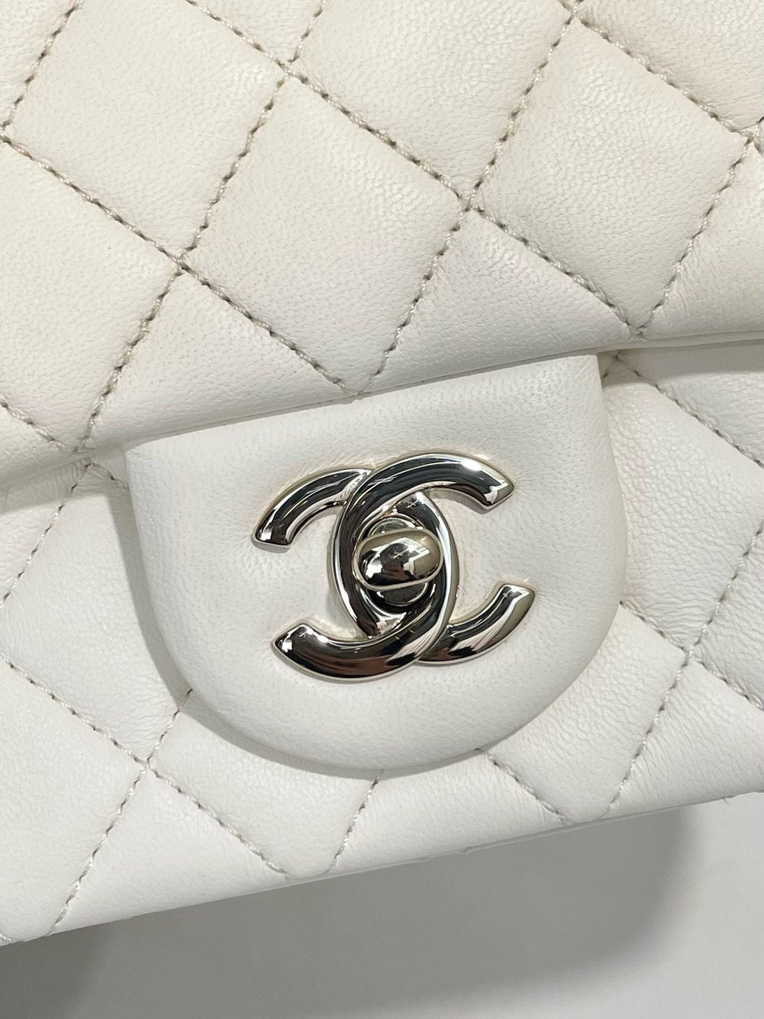 Chanel 23C Pearl Crush Mini Square White Lambskin