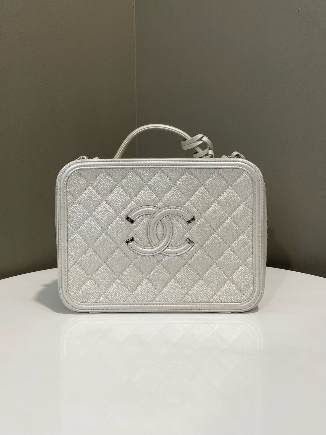 Chanel Filigree Vanity Case  Silver Caviar