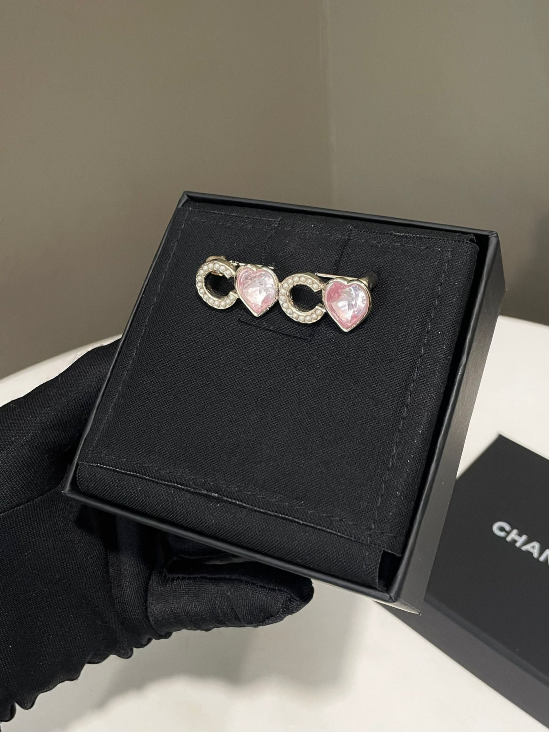 Chanel 22B Coco Brooch Ivory Glass Pearls