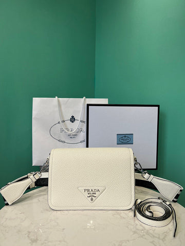 Prada Bags - 3564
