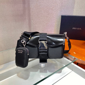 Prada Bags - 4999