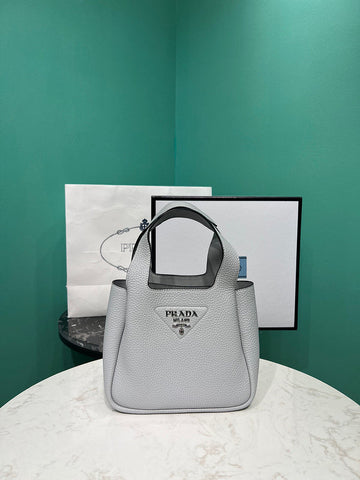 Prada Bags - 4652