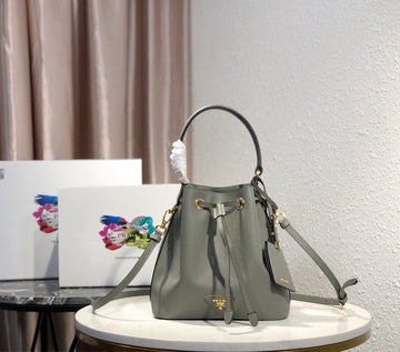 Prada Bags - 7431