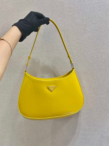 Prada Bags - 4919