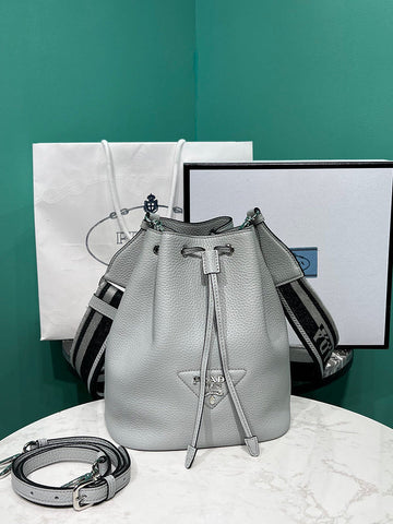 Prada Bags - 4663