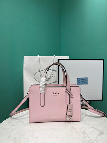 Prada Bags - 689