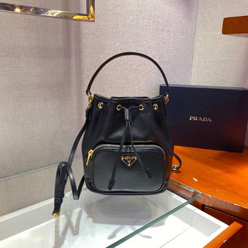 Prada Bags - 5366
