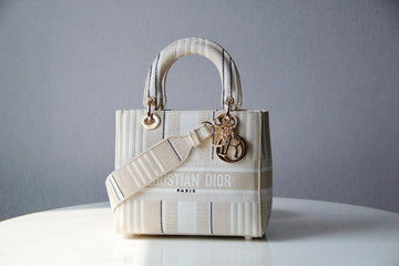 Dior Bags - 4907