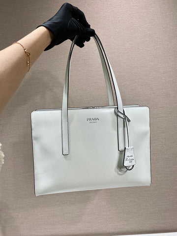 Prada Bags - 4250
