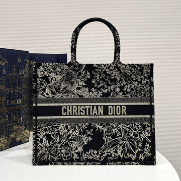 Dior Bags - 2376