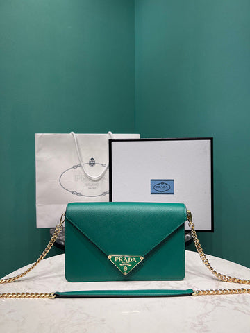 Prada Bags - 1095