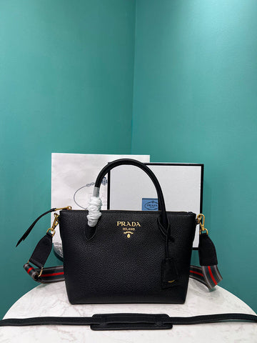 Prada Bags - 842