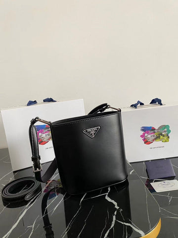 Prada Bags - 646