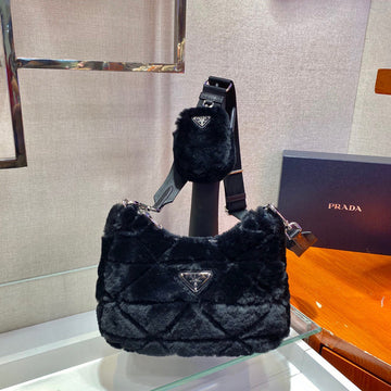 Prada Bags - 3926