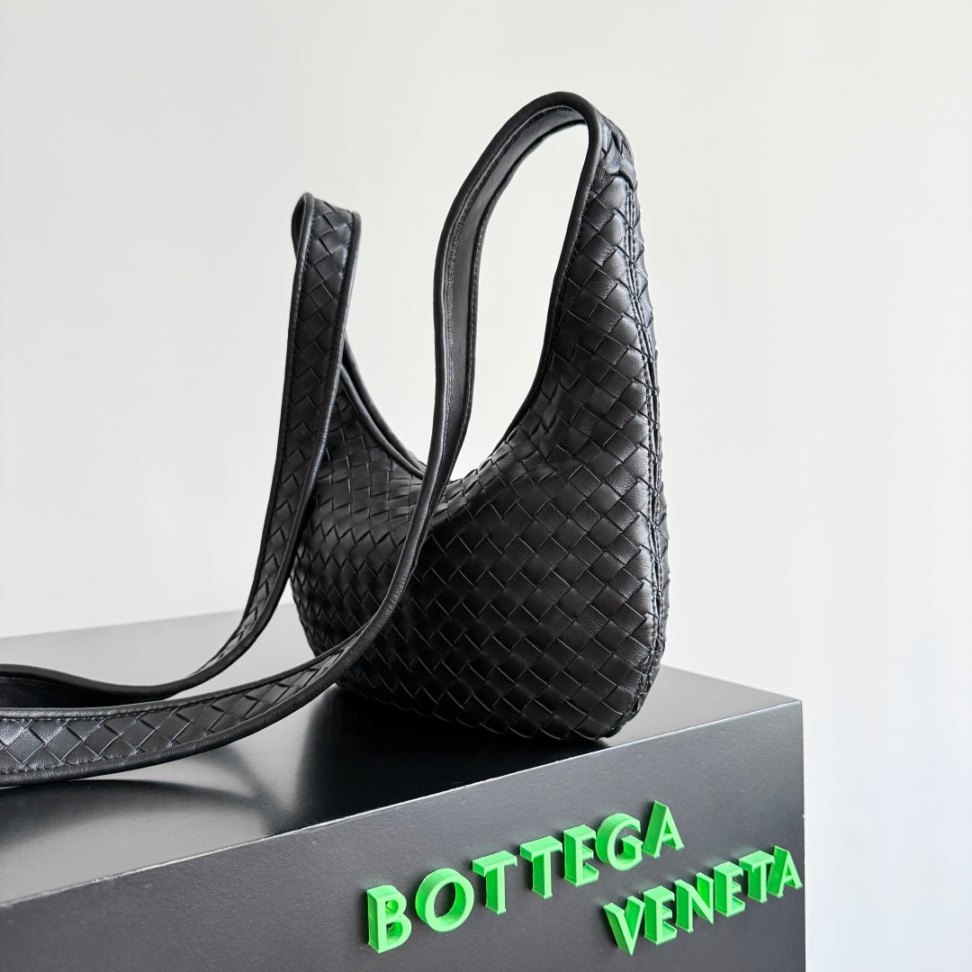 BOTTEGA VENETA 25S VENETO BAG 27 IN BLACK CALFSKIN SILVER HARDWARE House Of Sarah