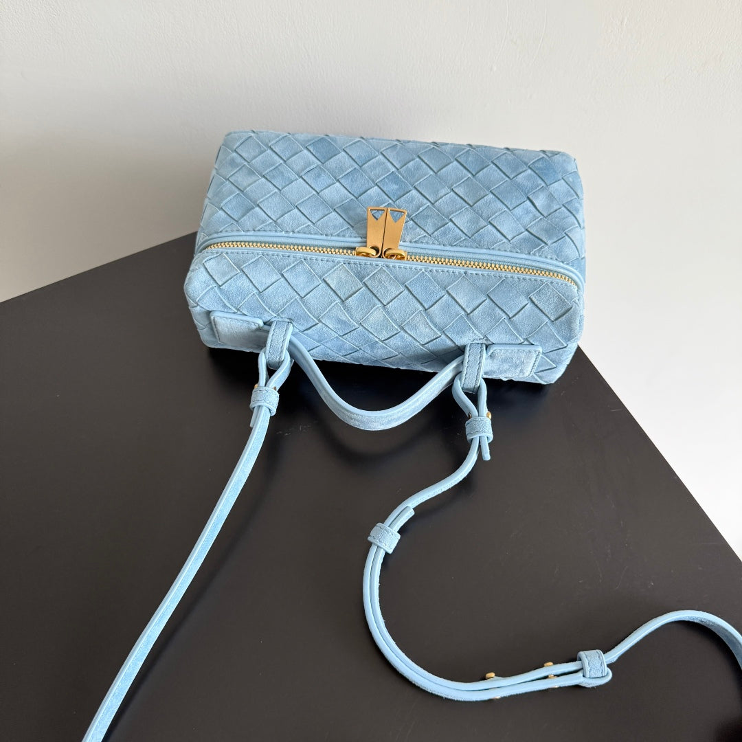 BOTTEGA VENETA 25S BANG BANG 22 IN ICE BLUE INTRECCIATO SUEDE GOLD HARDWARE House Of Sarah Bags