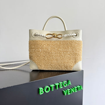 BOTTEGA VENETA 25S SMALL ANDIAMO 25 IN IVORY CALFSKIN AND RAFFIA House Of Sarah Bags