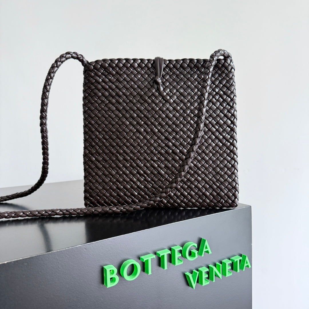 BOTTEGA VENETA 25S TOSCA BAG 19 IN DARK BROWN CALFSKIN GOLD HARDWARE House Of Sarah Bags