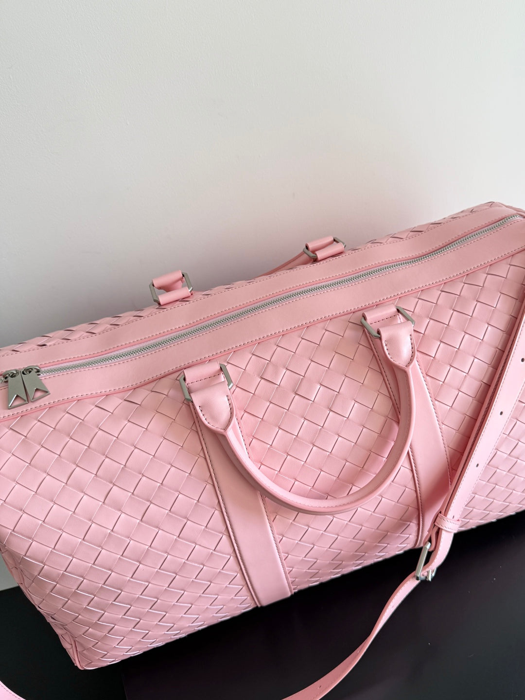 BOTTEGA VENETA 25S INTRECCIATO CABIN DUFFLE 55 IN LIGHT PINK CALFSKIN House Of Sarah