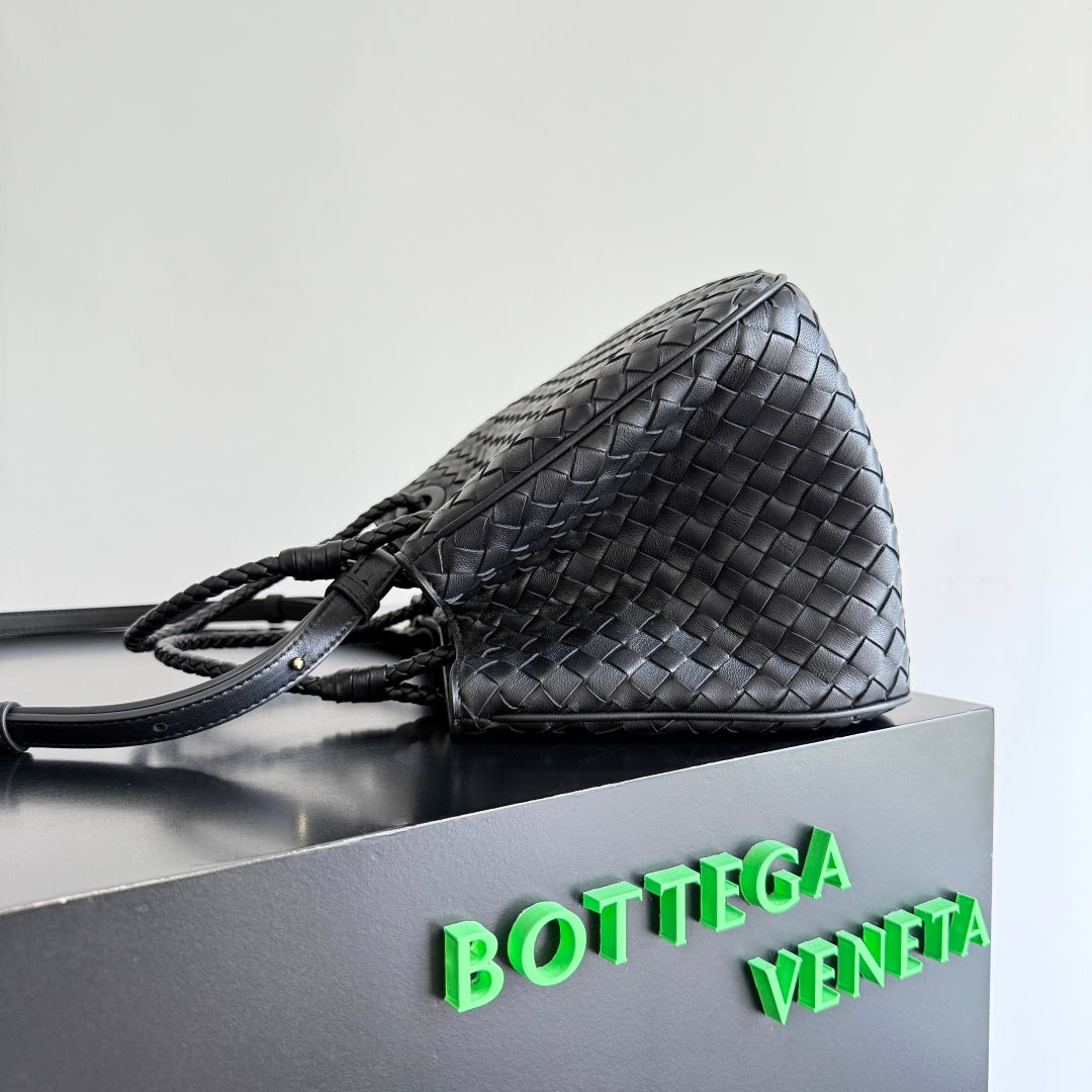BOTTEGA VENETA 25S BASKET BAG 31 IN BLACK CALFSKIN GOLD HARDWARE by House Of Sarah