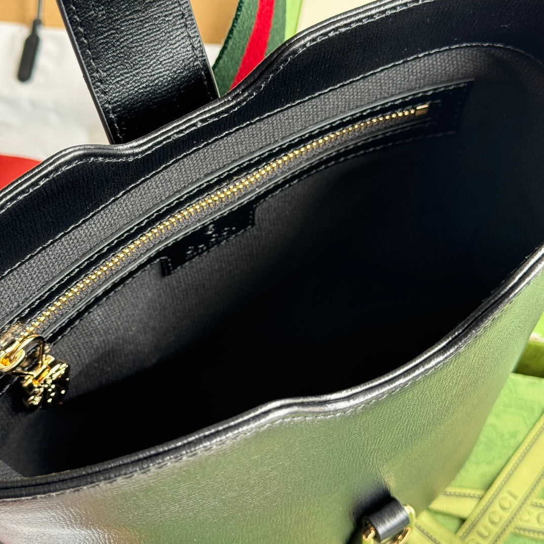 MINI BUCKET SHOULDER BAG 20 IN BLACK CALFSKIN GOLD HARDWARE House Of Sarah