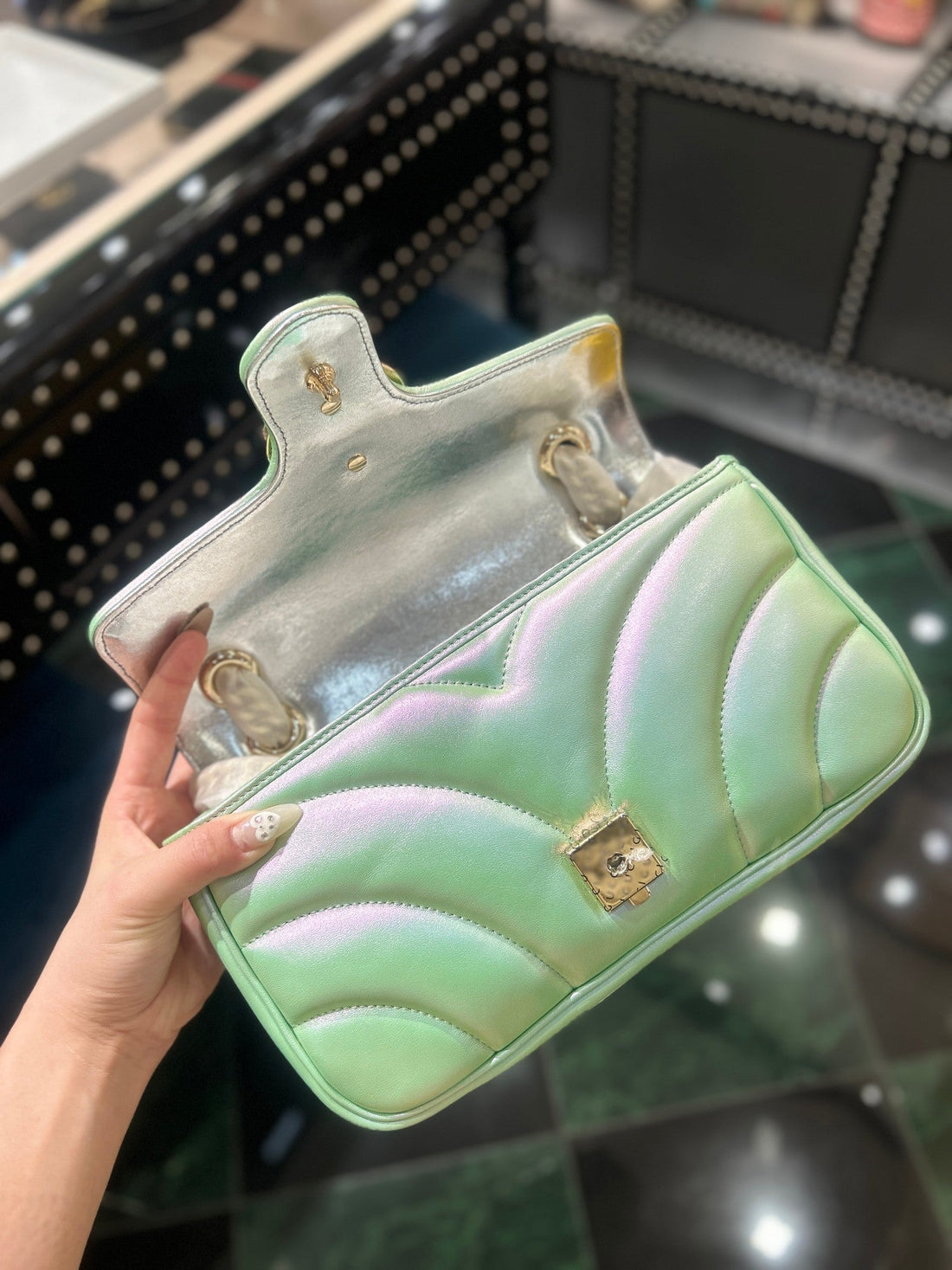 GG MARMONT 26 MEDIUM SHOULDER BAG GREEN IRIDESCENT CALFSKIN House Of Sarah Bags