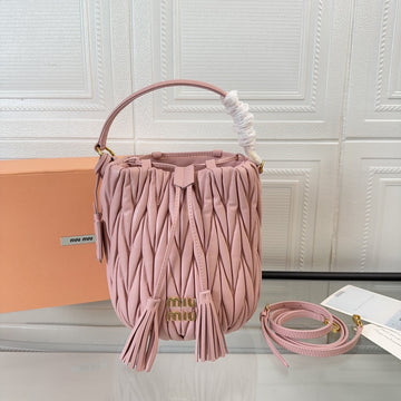 MATELASSÉ HANDBAG 20 IN LIGHT PINK LAMBSKIN House Of Sarah