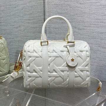 GROOVE 25 BAG IN WHITE MACROCANNAGE CALFSKIN WITH GOLD HARDWARE House Of Sarah Bags