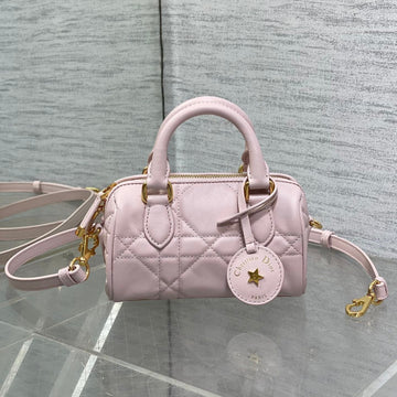 GROOVE MINI 17 BAG IN LIGHT PINK LAMBSKIN House Of Sarah Bags