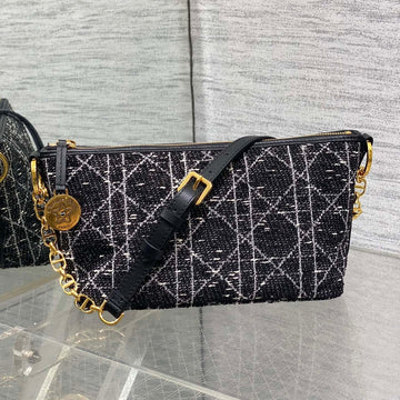 STAR HOBO 28 BAG WITH CHAIN BLACK MIX WHITE CANNAGE TWEED WITH GOLD HARDWARE House Of Sarah