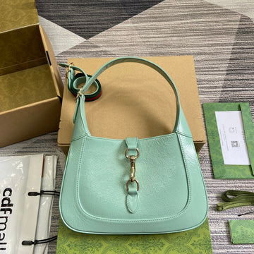 JACKIE SMALL SHOULDER BAG 27 IN MINT GREEN CRACKED LACQUER CALFSKIN GOLD HARDWARE by House Of Sarah