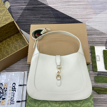 JACKIE MEDIUM SHOULDER BAG 35 IN WHITE CALFSKIN GOLD HARDWARE House Of Sarah Bags