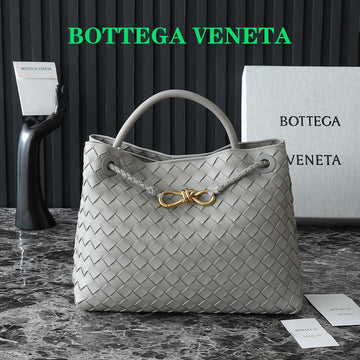 BV MEDIUM ANDIAMO 32CM GREY LAMBSKIN by House Of Sarah