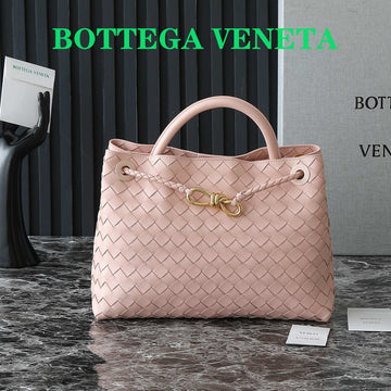 MEDIUM ANDIAMO 32 IN LIGHT PINK LAMBSKIN House Of Sarah