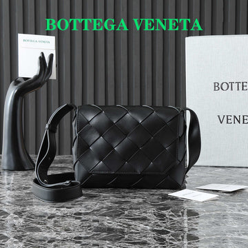 BOTTEGA VENETA 25S DIAGO 22 IN BLACK CALFSKIN PATENT SILVER HARDWARE House Of Sarah Bags