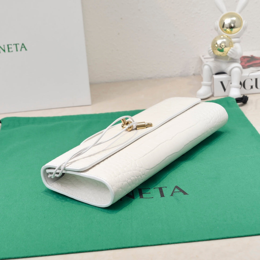 BV Long Clutch Andiamo 31 White Crocodile Calfskin Ghw House Of Sarah Bags
