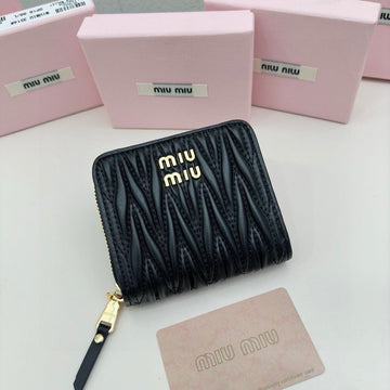 SMALL MATELASSÉ WALLET 10 IN BLACK LEATHER House Of Sarah