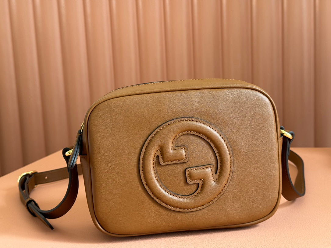 BLONDIE SMALL SHOULDER BAG 21 IN BROWN SMOOTH CALFSKIN House Of Sarah