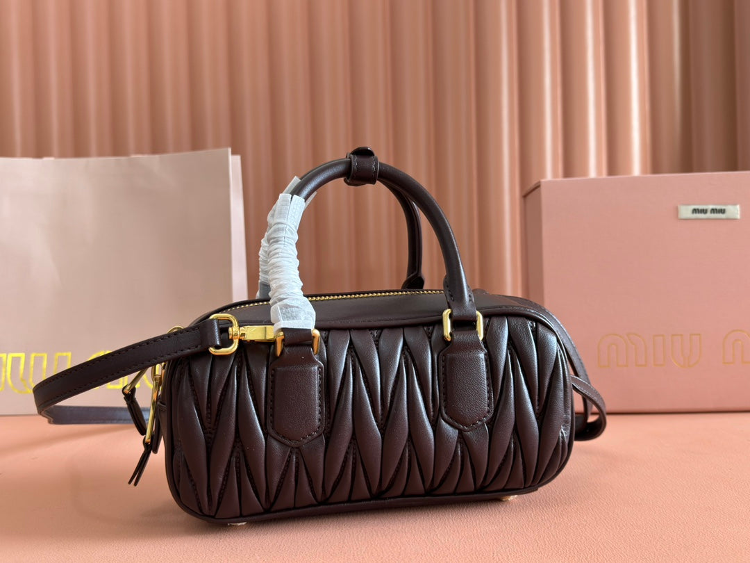 ARCADIE MATELASSÉ BAG 22 IN CONGO BROWN CALFSKIN GOLD HARDWARE House Of Sarah