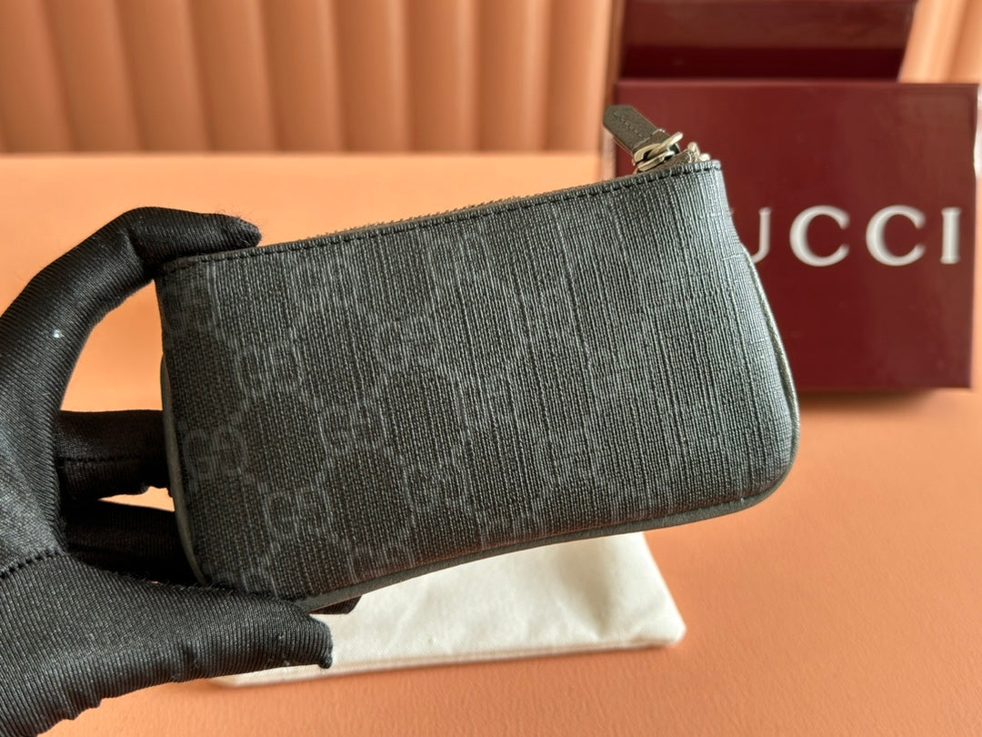 BI-COLOUR ZIP KEY CASE 12 IN DARK GREY CALFSKIN House Of Sarah