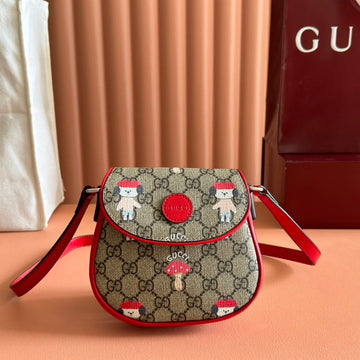 CHILDREN'S PRINTED GG SHOULDER BAG IN BEIGE AND DARK BROWN GG CANVAS RED TRIM House Of Sarah