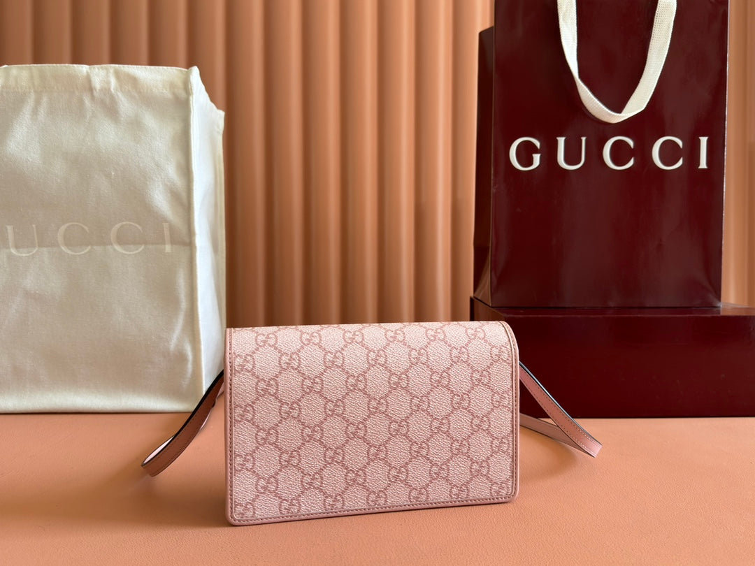 EMBLEM WALLET GG MONOGRAM 20 IN LIGHT PINK SMOOTH CALFSKIN House Of Sarah