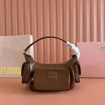 POCKET HANDBAG 21 IN OAK BROWN CALFSKIN House Of Sarah