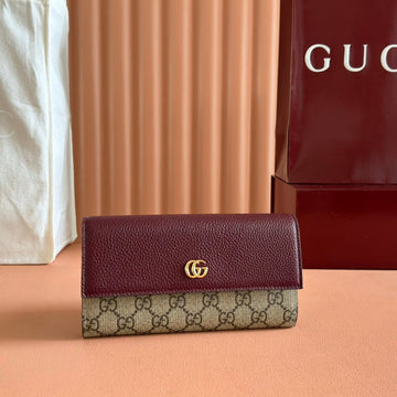 GG MARMONT BAG 19 EBONY AND DARK RED CALFSKIN ON CHAIN House Of Sarah Bags